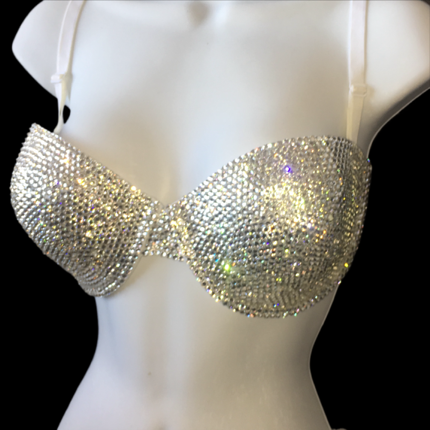 Luxe Crystal Diamond Strapless Bra In White