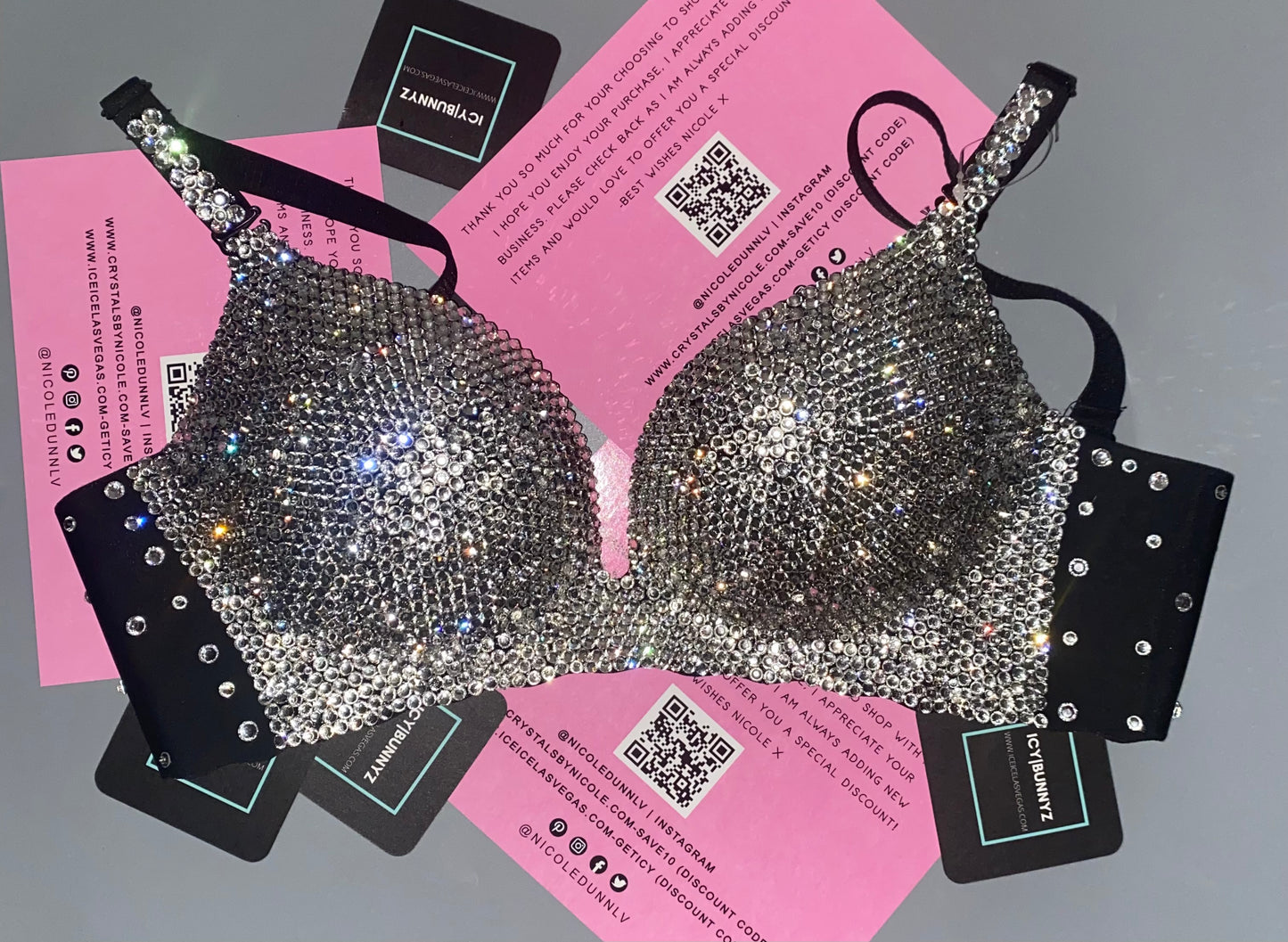Luxe Crystal Diamond Wireless Bra In Black