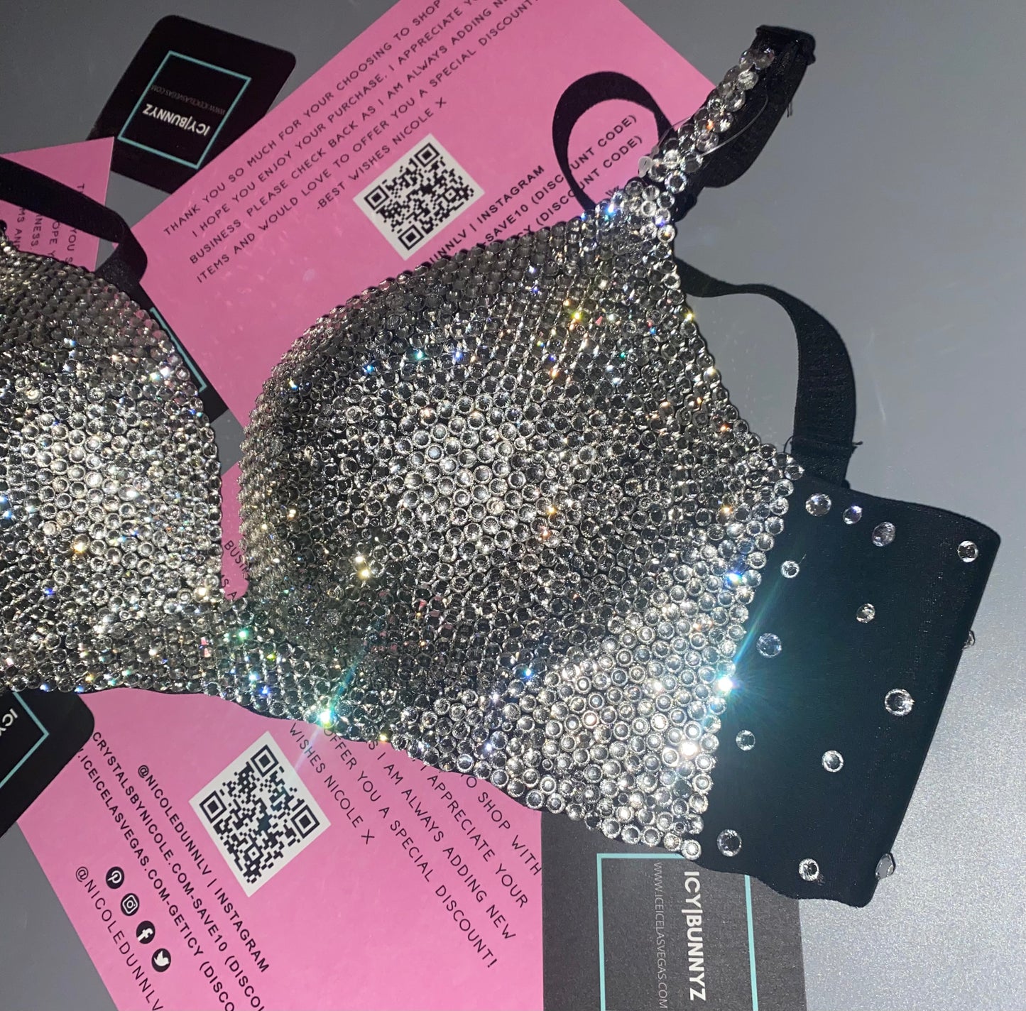 Luxe Crystal Diamond Wireless Bra In Black