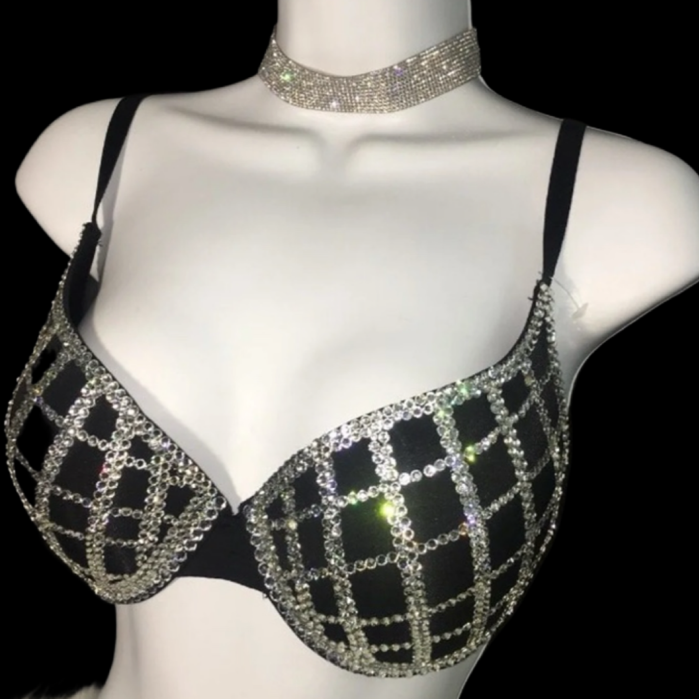 Luxe Diamond Crystal Squares T-Shirt Bra In Black