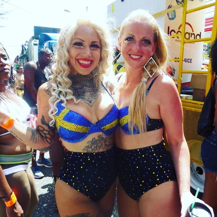 Yellow & Blue Crystal Rhinestone Swedish Theme T-Shirt Bra In Black