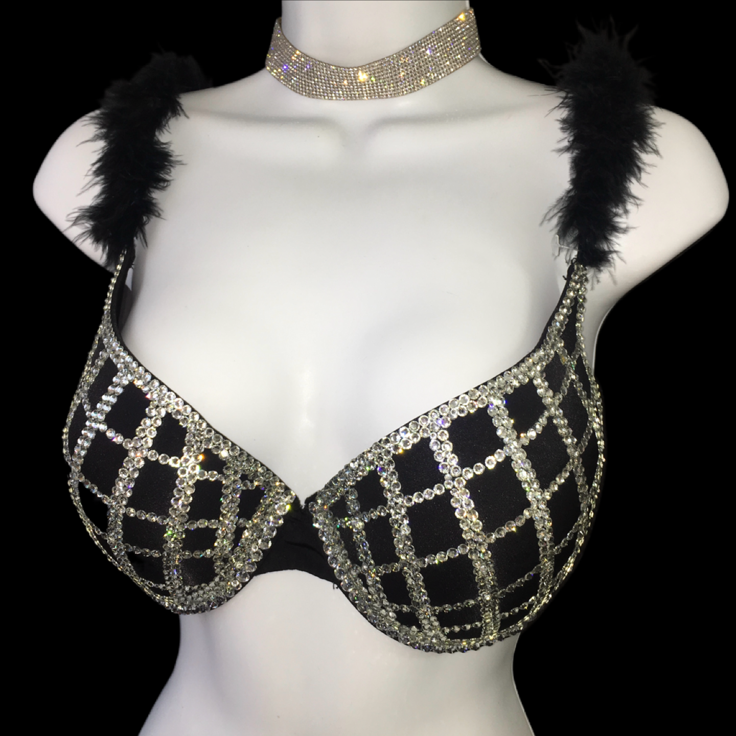 Luxe Diamond Crystal Squares With Feather Straps T-Shirt Bra In Black