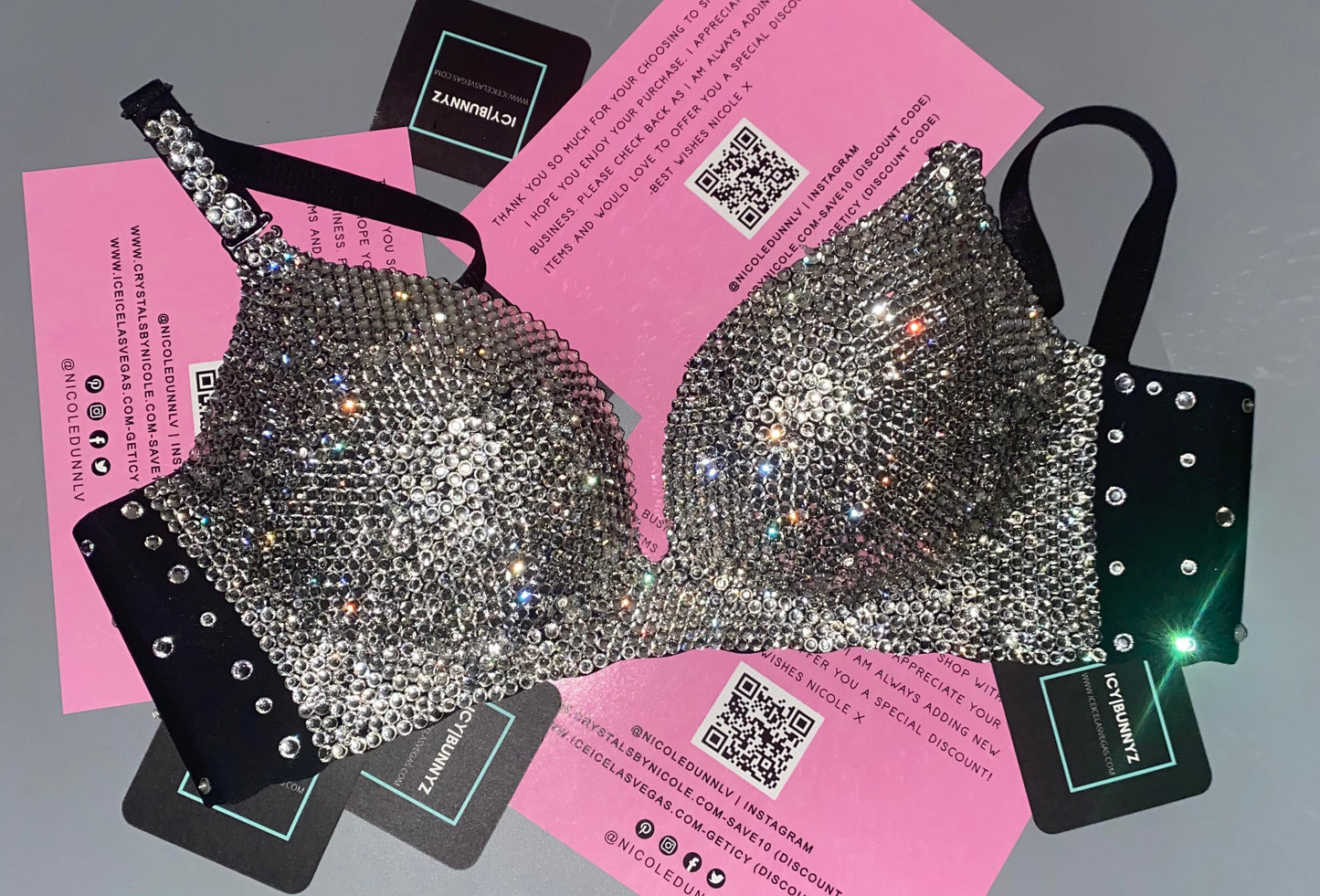 Luxe Crystal Diamond Wireless Bra In Black